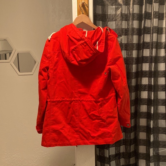 Red GAP Coat - Picture 2 of 3